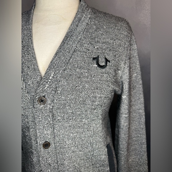 True Religion Button-Up Cardigan Sweater – Men’s Size M - Picture 2 of 10